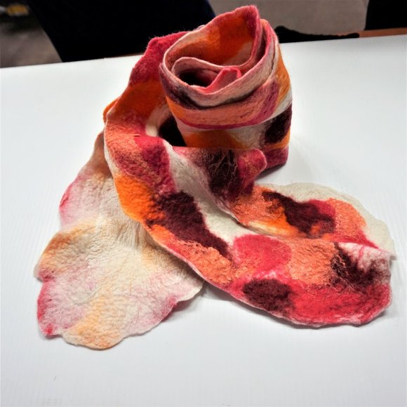 FELTED WOOL HANDMADE LONG SCARF GIFT FOR WOMEN - Picture 11 of 11
